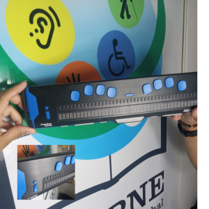 Display braile responsável por a leitura e escrita de textos em Braille